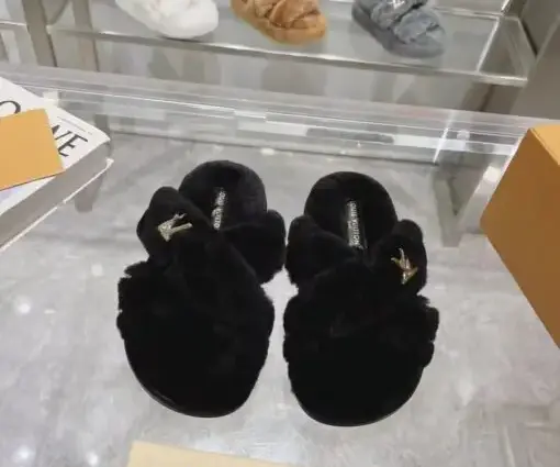 LV Bliss Shearling Mules Slipper Black