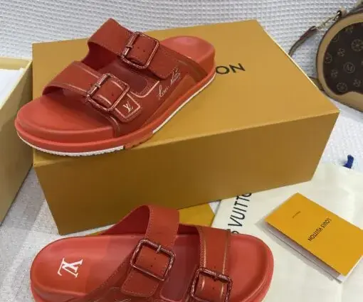 Alternative view of LV Trainer Mule Red