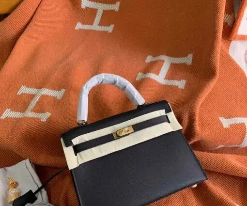 Hermes Kelly Epsom 25cm Bag Leather Black