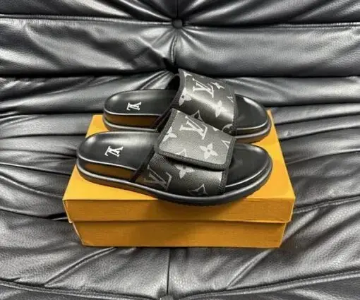 Alternative view of LV Slipper Strap 6AM Flat Mule Black