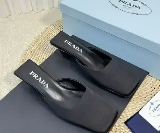 Prada Slipper Black