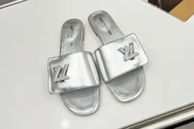 LV Women Slipper Silver