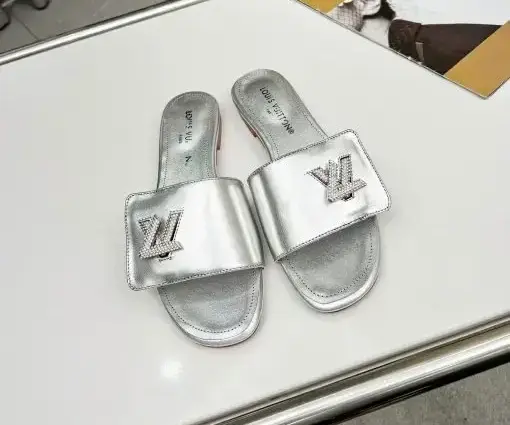 LV Women Slipper Silver