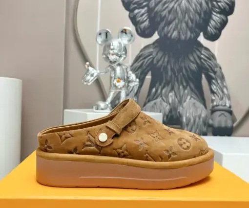 LV Sabot Aspen Plateforme Suede Brown