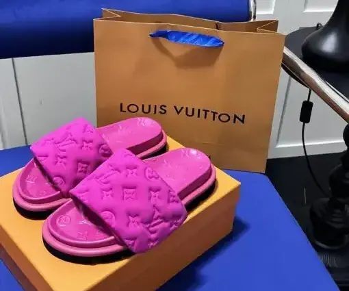 LV Slipper Hot Pink