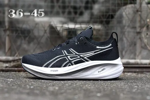 Asics Sneakers