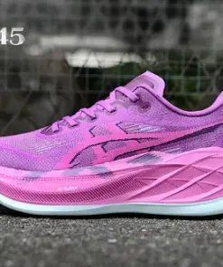 Asics Sneakers