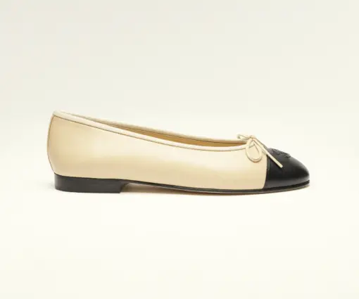 Chanel Ballet flats Lambskin Beige & Black