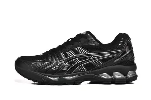 Asics Sneakers
