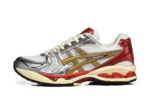 Asics Sneakers